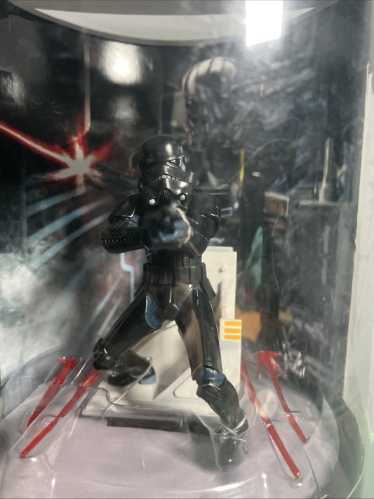 2006 Hasbro Star Wars Unleashed Shadow Stormtrooper Action Figure